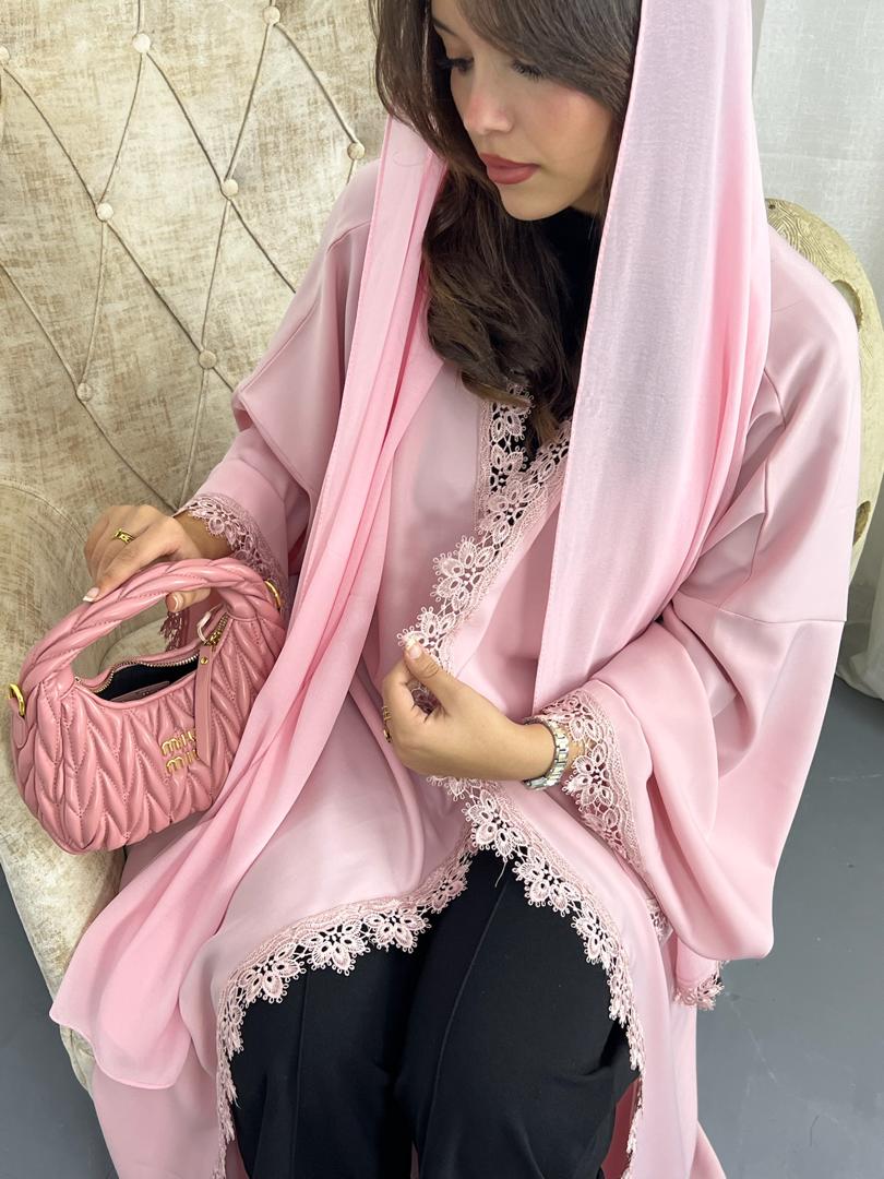 Lace Abaya Barbie (pre-order)